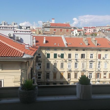 Appartamento Mirela Fiume Esterno foto